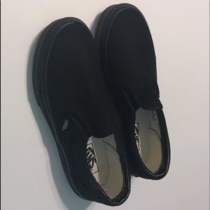 Black Off The Wall Vans Slip-ons
